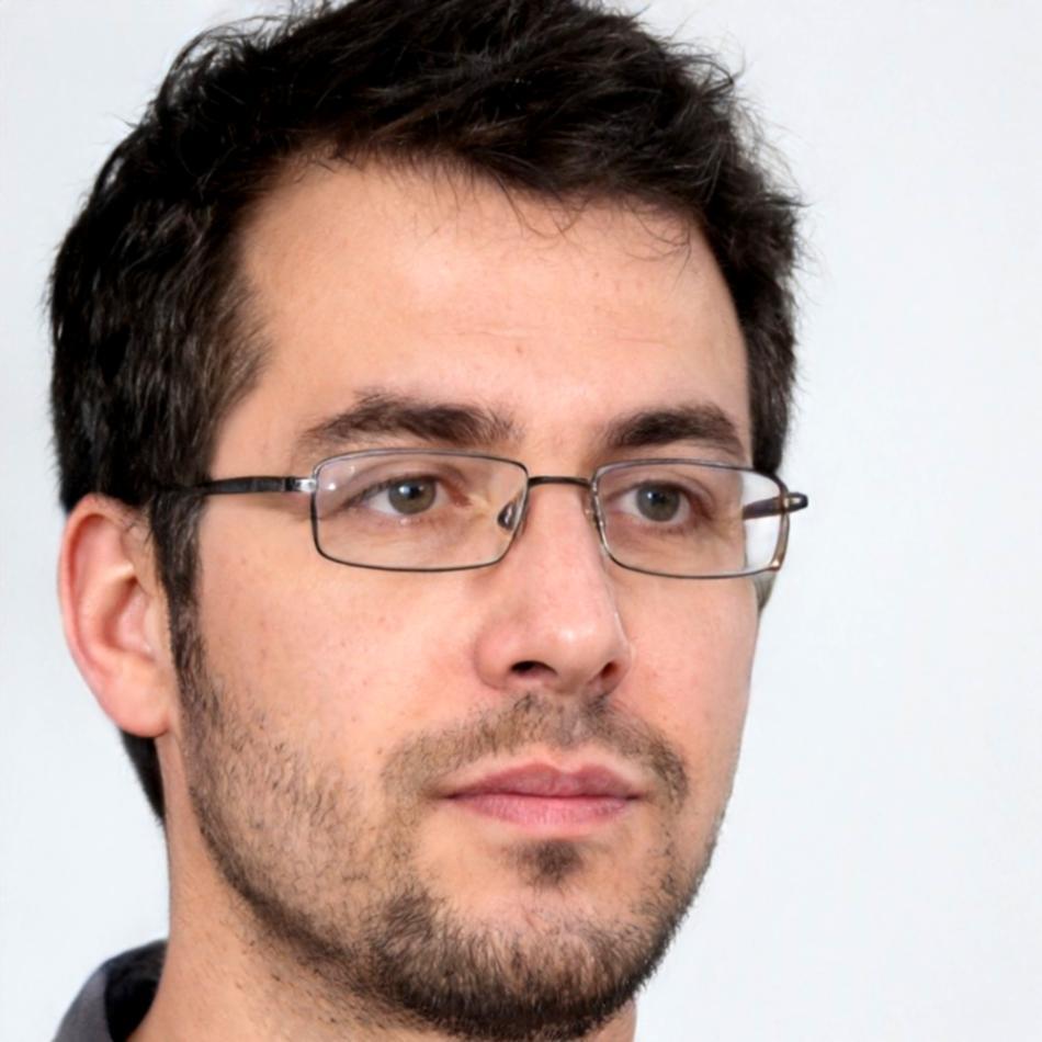 Rafał Dąbrowski - instruktor programowania gier